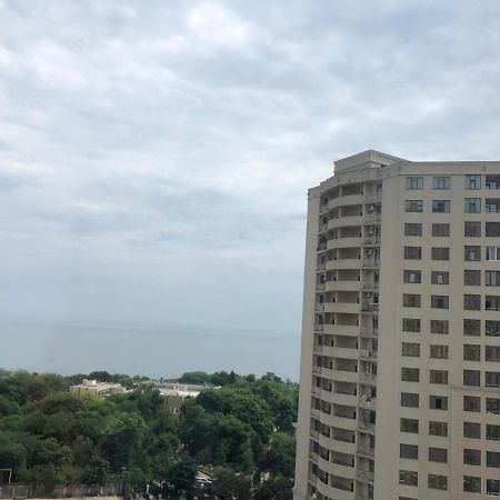 Apartment In Arсadia 2 Bedrooms Odessa Luaran gambar