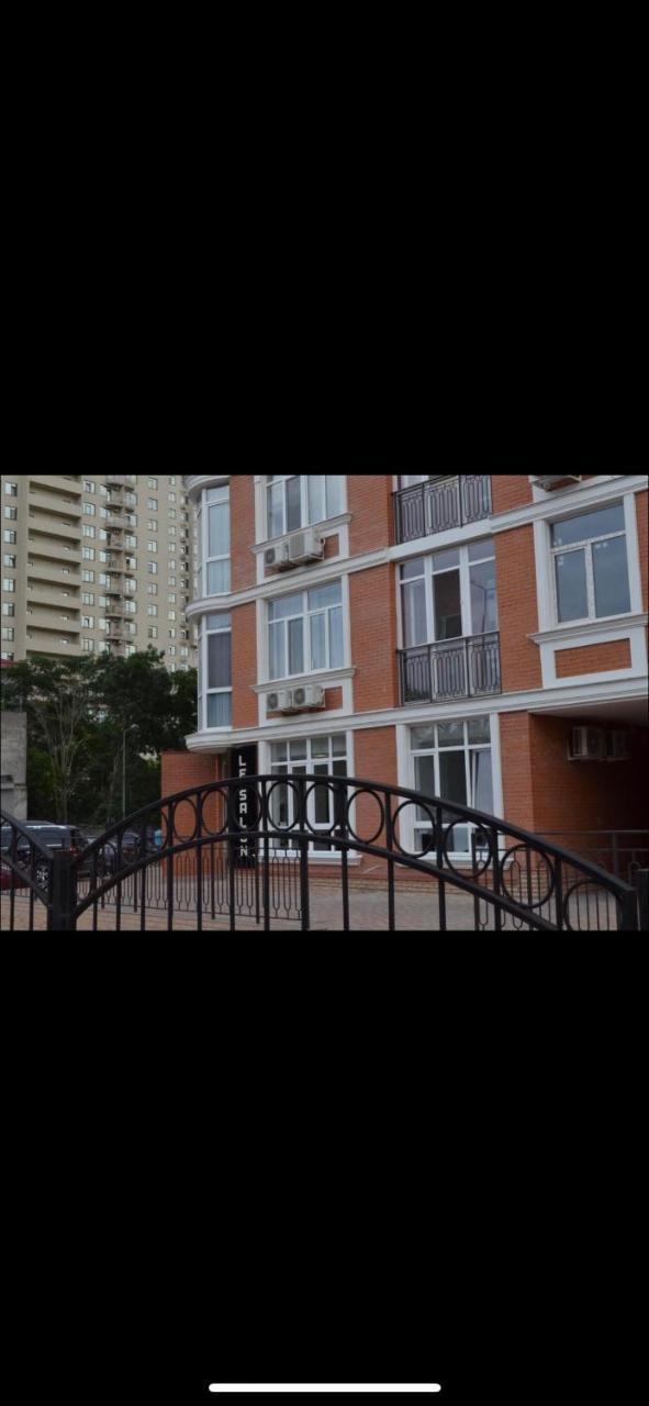 Apartment In Arсadia 2 Bedrooms Odessa Luaran gambar