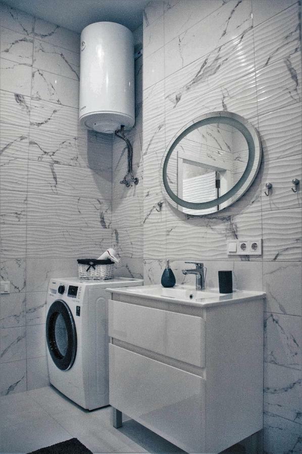 Apartment In Arсadia 2 Bedrooms Odessa Luaran gambar