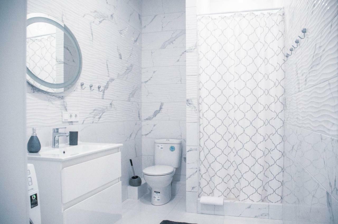 Apartment In Arсadia 2 Bedrooms Odessa Luaran gambar